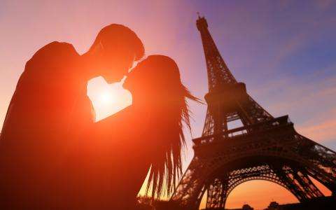 Valentines Day Paris : a romantic getaway